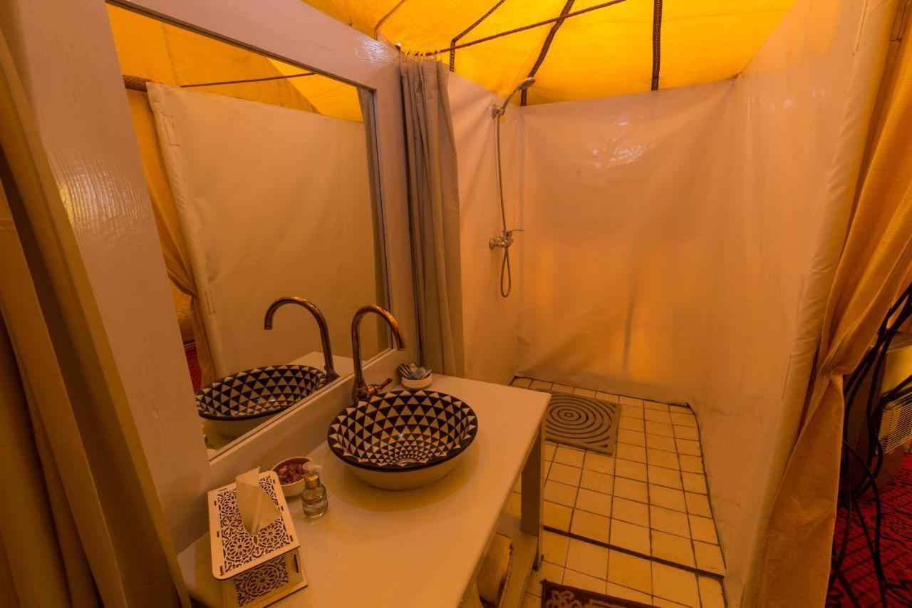 ホテル Luxury Bega Camp メルズーガ エクステリア 写真