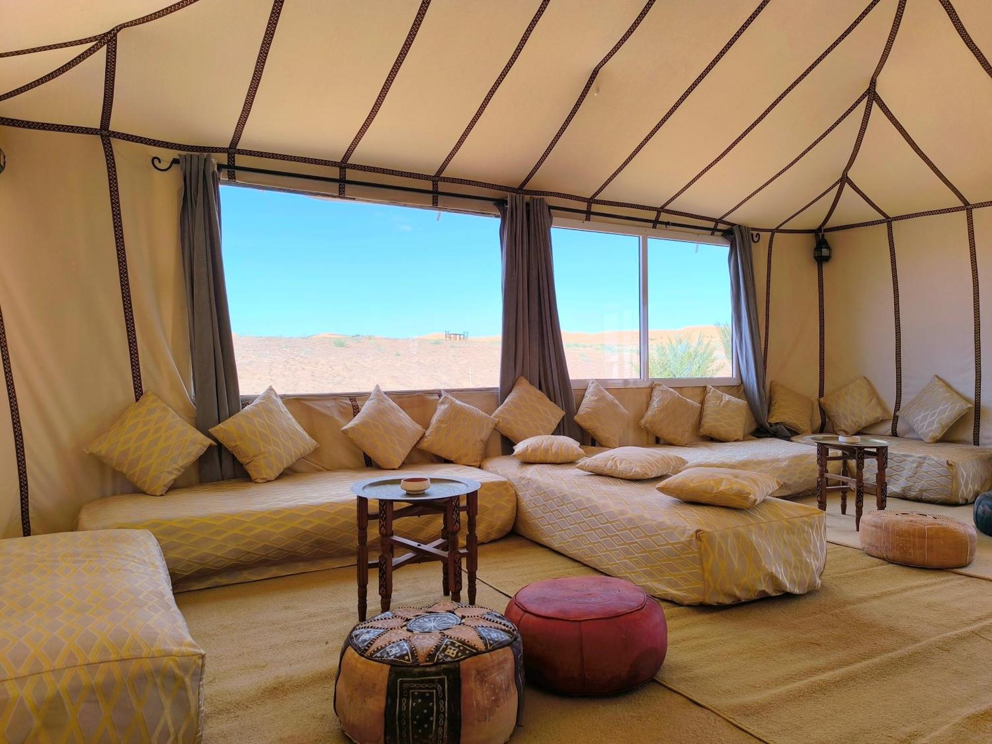 ホテル Luxury Bega Camp メルズーガ エクステリア 写真